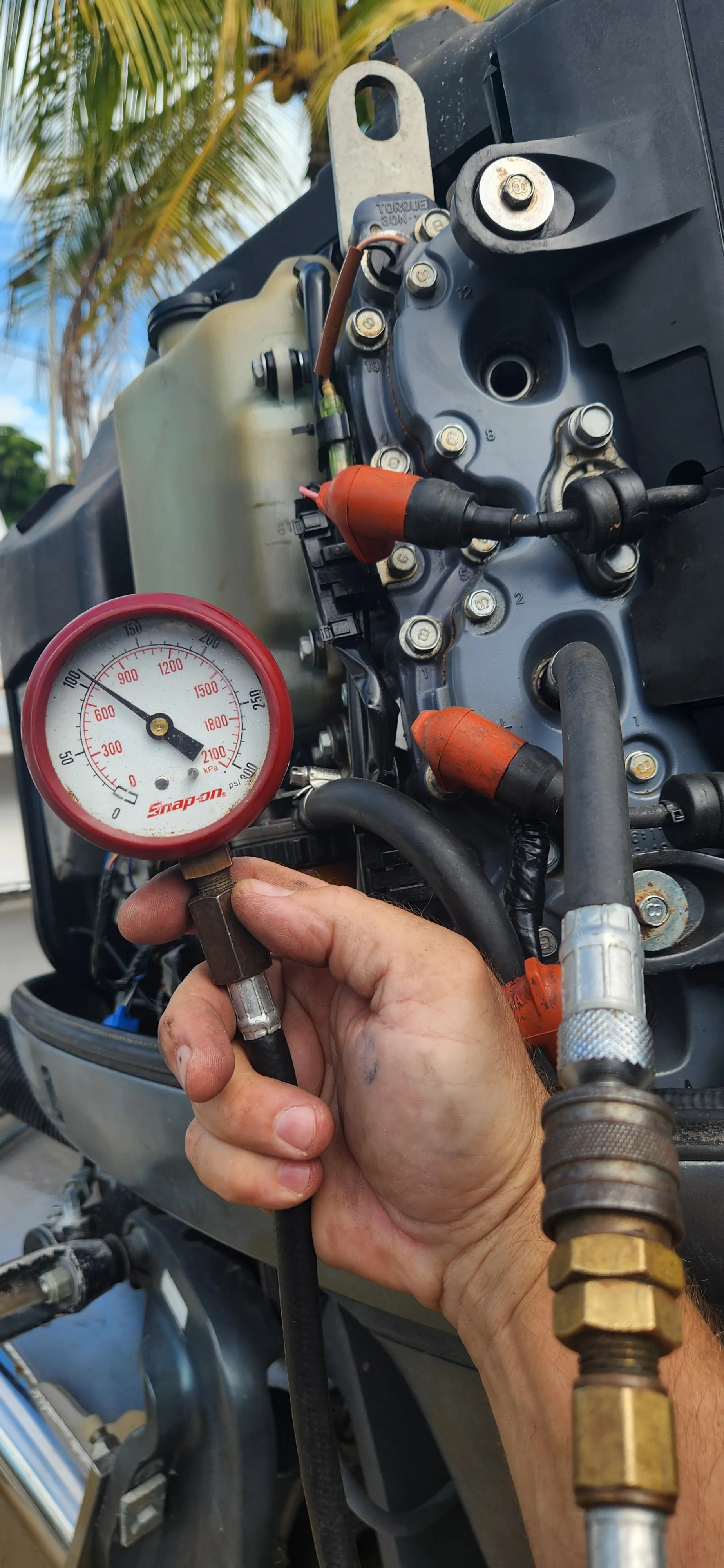 Outboard Compression Test - Big Beard Boats Diagnostics